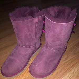 Burgandy Bailey Button Uggs authentic
